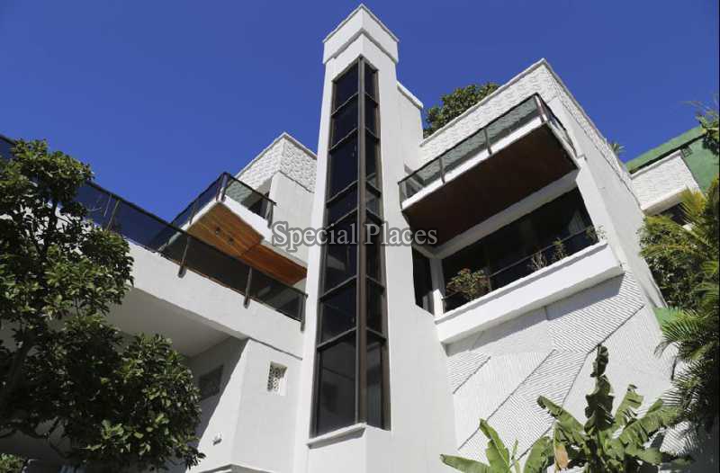 04_FACHADA - 4