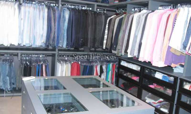 CLOSET SUITE MASTER - 13