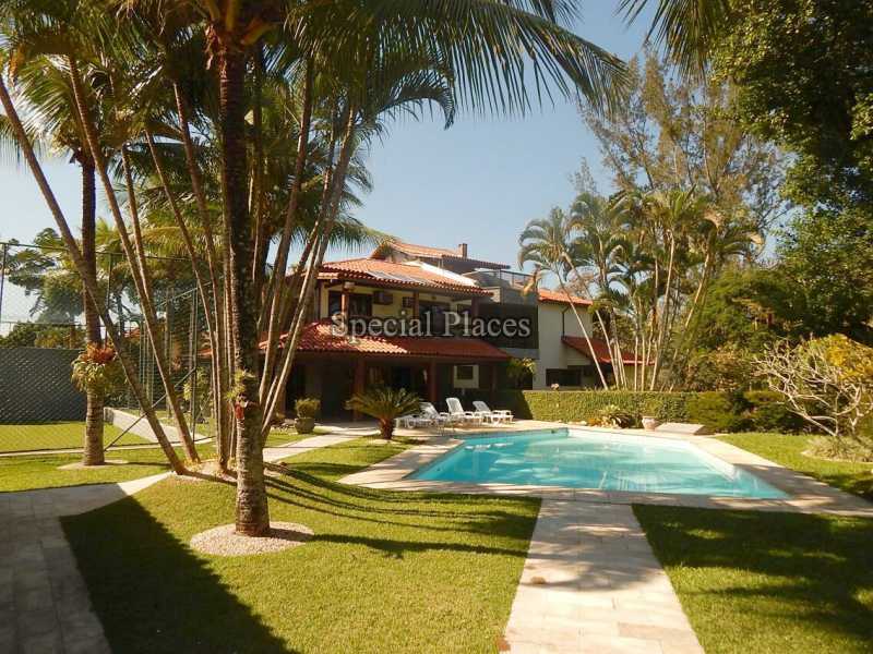 FACHADA - 3
