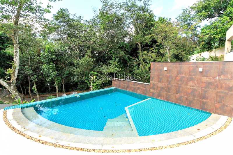 PISCINA - 4
