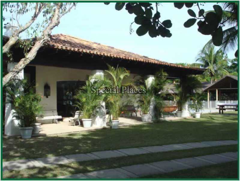 FACHADA - 8