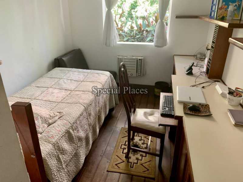 QUARTO  - 11