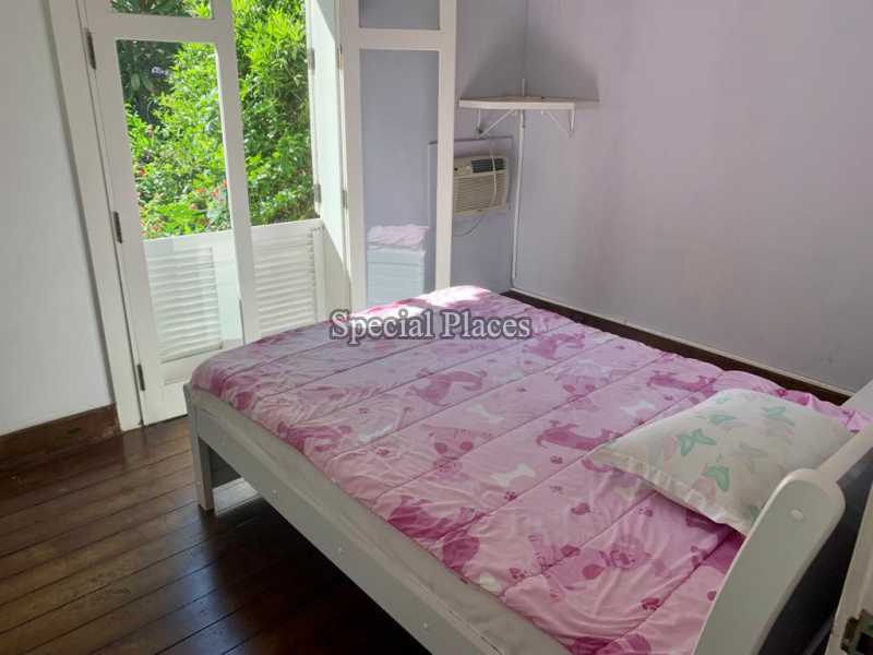 QUARTO - 12