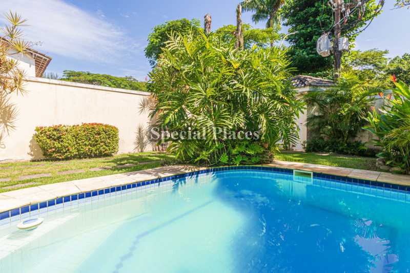 PISCINA - 4