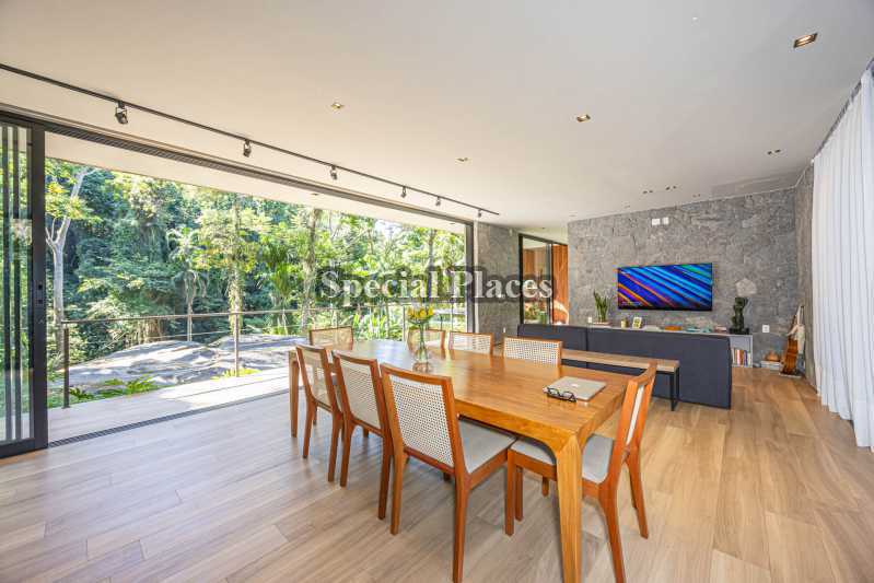 SALA MULTI AMBIENTES - 6