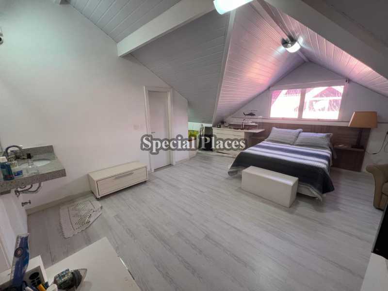 QUARTO - 26