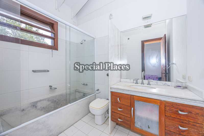 Conheça BANHEIRO do imóvel - Casa em Condomínio 5 quartos à venda Portinho do Massaru, Itanhangá - Barra da Tijuca, Rio de Janeiro - R$ 8.900.000 - BAC6321 - 13 BANHEIRO - 13