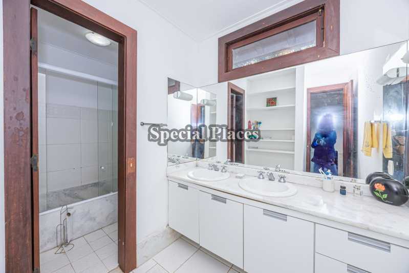 Conheça BANHEIRO do imóvel - Casa em Condomínio 5 quartos à venda Portinho do Massaru, Itanhangá - Barra da Tijuca, Rio de Janeiro - R$ 8.900.000 - BAC6321 - 15 BANHEIRO - 15