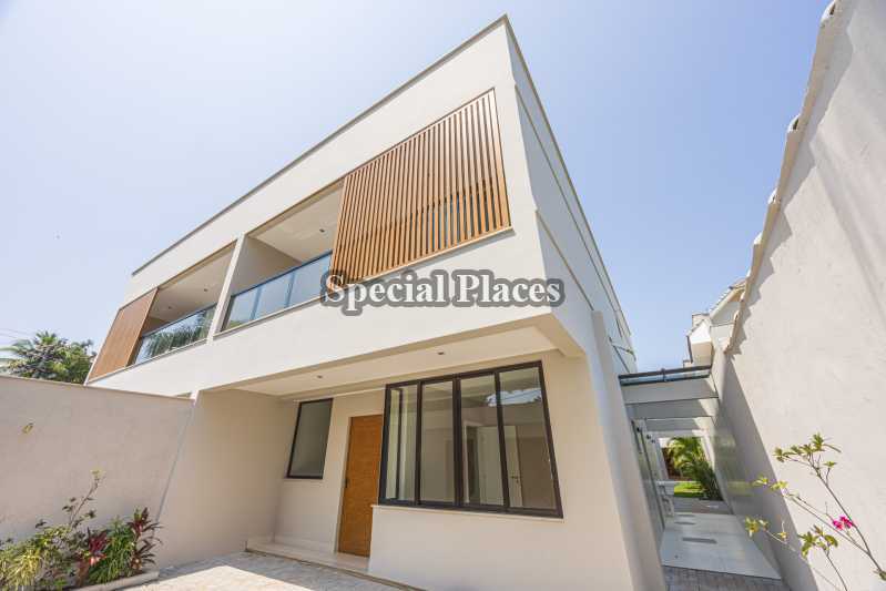 FACHADA - 12