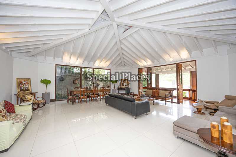 SALA MULTI AMBIENTES - 8