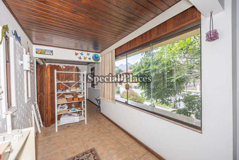 QUARTO - 21