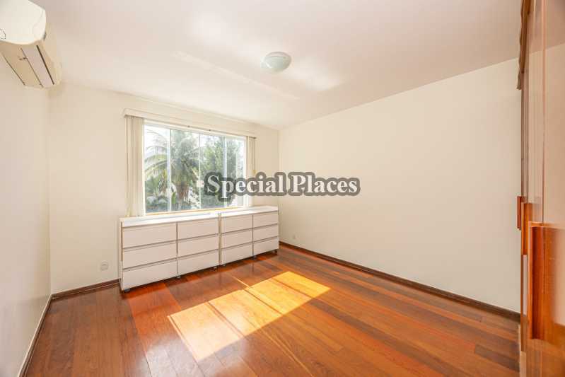 QUARTO 1 - 22