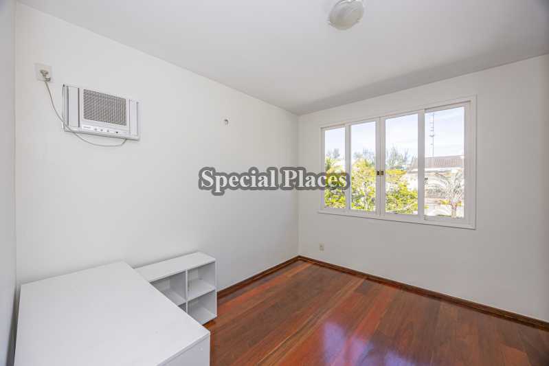 QUARTO 2 - 23