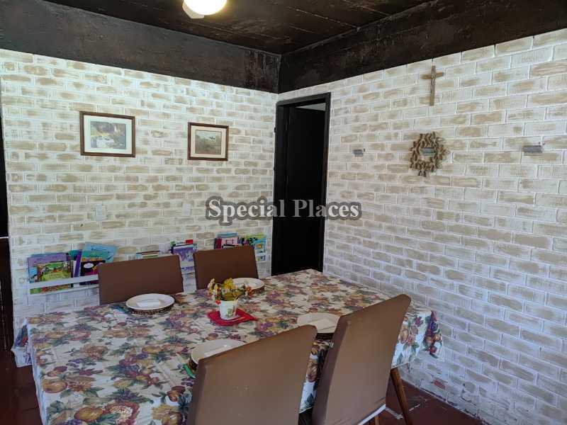 SALA MULTIAMBIENTES - 12