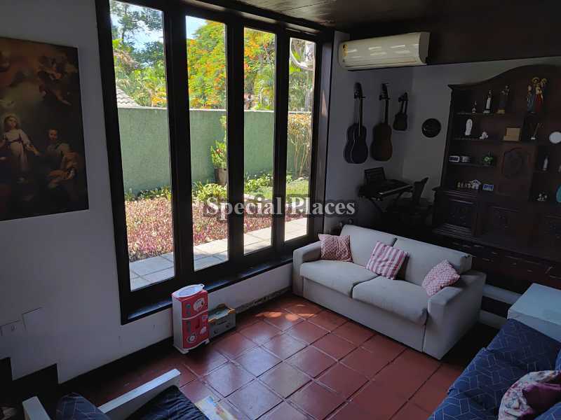 SALA MULTIAMBIENTES - 10