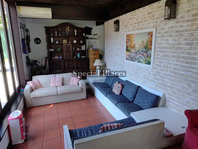 SALA MULTIAMBIENTES - 9