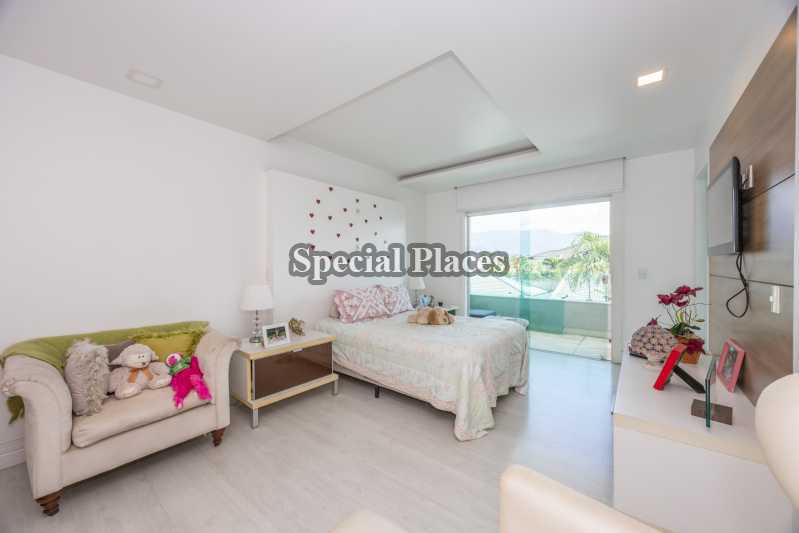 Conheça Suíte 4 do imóvel - Casa em Condomínio 6 quartos para alugar Santa Mônica Jardins, Barra - Barra da Tijuca, Rio de Janeiro - R$ 45.000 - LOC6342 - 22 Suíte 4 - 22