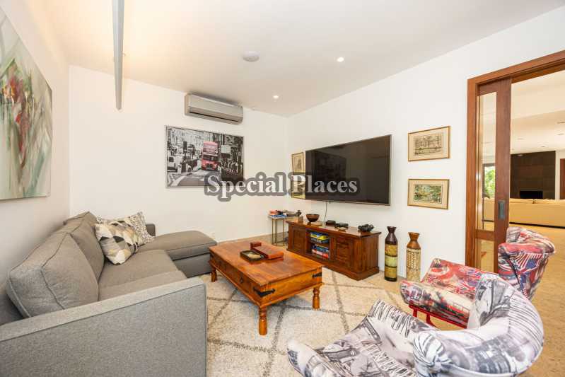 Conheça 10-Sala Tv do imóvel - Casa em Condomínio 6 quartos para alugar Jardim do Itanhangá, Itanhangá - Itanhangá, Rio de Janeiro - R$ 45.000 - LOC6038 - 10 10-Sala Tv - 10