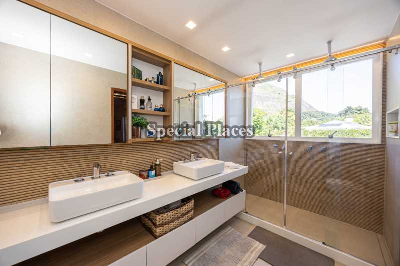 Conheça 22-Banheiro Suíte master do imóvel - Casa em Condomínio 6 quartos para alugar Jardim do Itanhangá, Itanhangá - Itanhangá, Rio de Janeiro - R$ 45.000 - LOC6038 - 22 22-Banheiro Suíte master - 22
