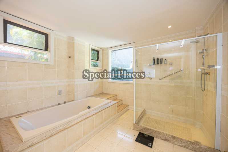 Conheça 26-Banheiro Suite Master do imóvel - Casa em Condomínio 4 quartos à venda Verde Vale, Itanhangá - Itanhangá, Rio de Janeiro - R$ 2.900.000 - Bac6345 - 26 26-Banheiro Suite Master - 26