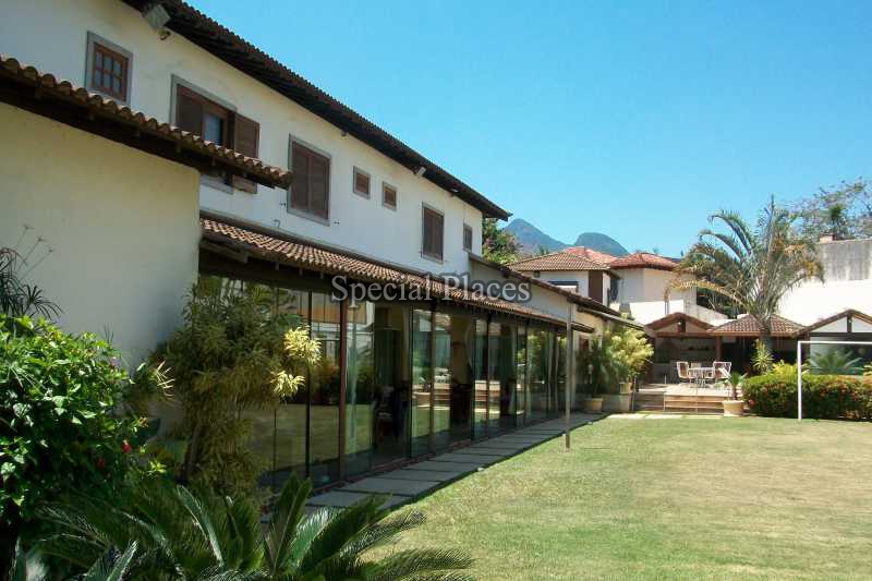 2_FACHADA - 2