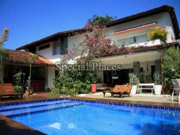 FACHADA - 1