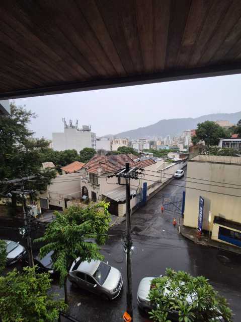 04 - 22
