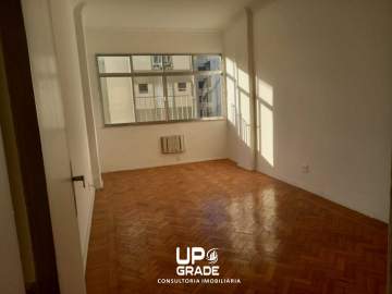 Amplo Quarto e Sala 41m² | Reformado | Vista Livre | Frente - PCAP10005