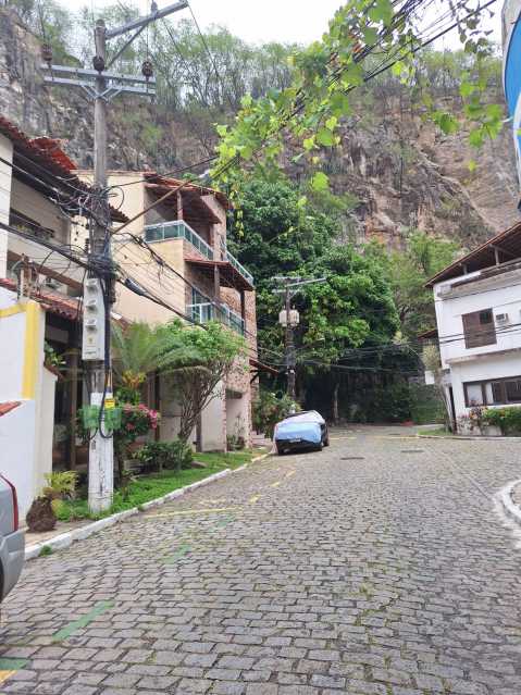 ENTRADA CONDOMINIO - 29