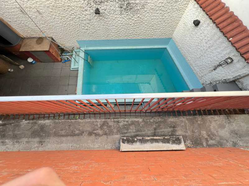 PISCINA - 23