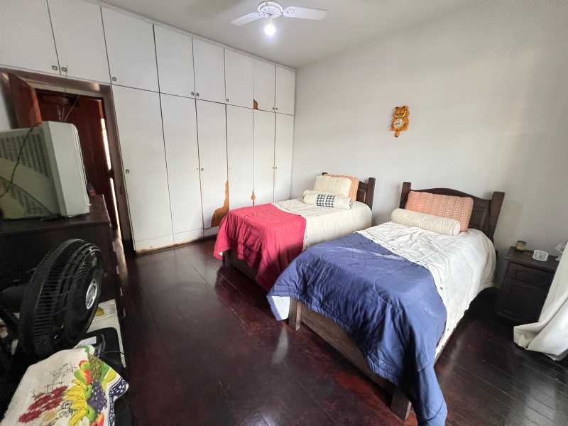 QUARTO - 8