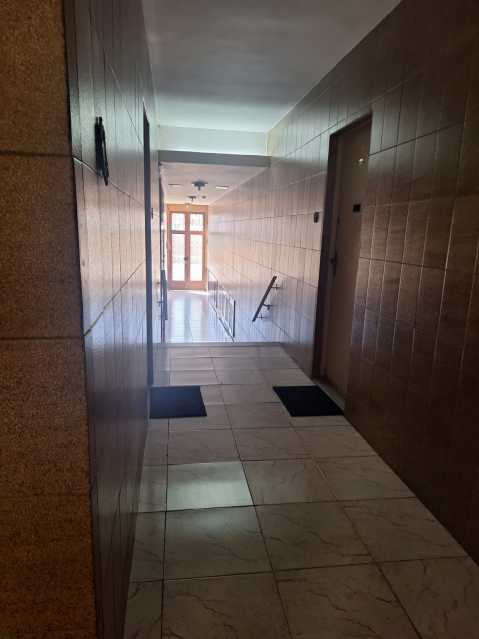 HALL DE ENTRADA DO APTO - 1