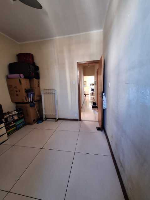 QUARTO - 11