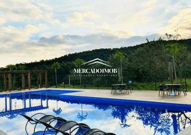 Piscina-do-Ecologie-com-prainh - 2