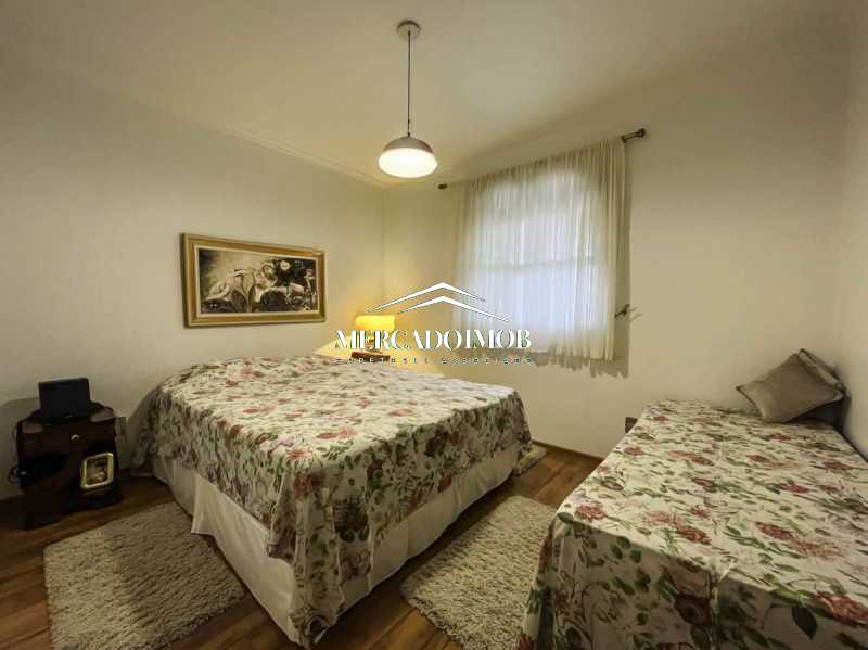 MBCN30009 QUARTO - 12