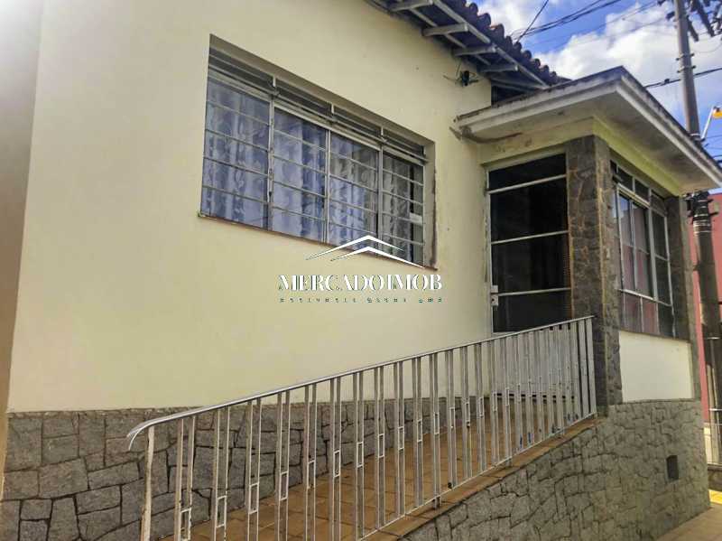 MBCC30001 FACHADA 2 - 2
