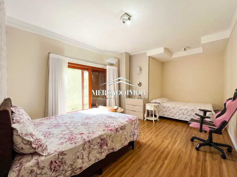 MBCN50002 QUARTO - 9