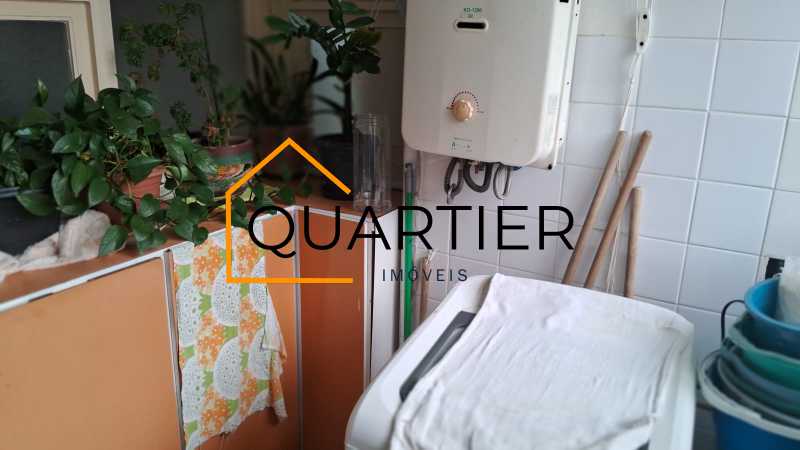 76956dcb-45a2-433f-9ae5-d265c9 - 19