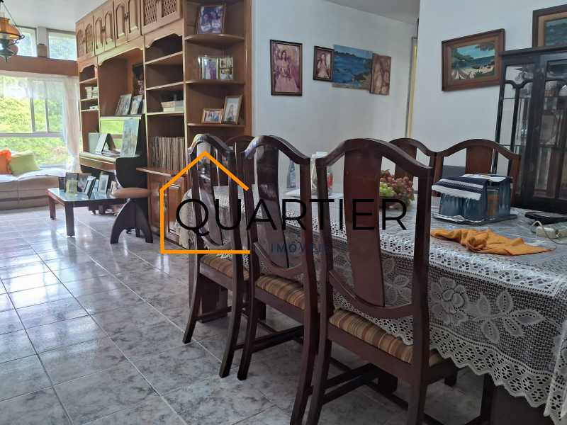 e11c6c3c-c49a-433e-817c-82d10f - 2