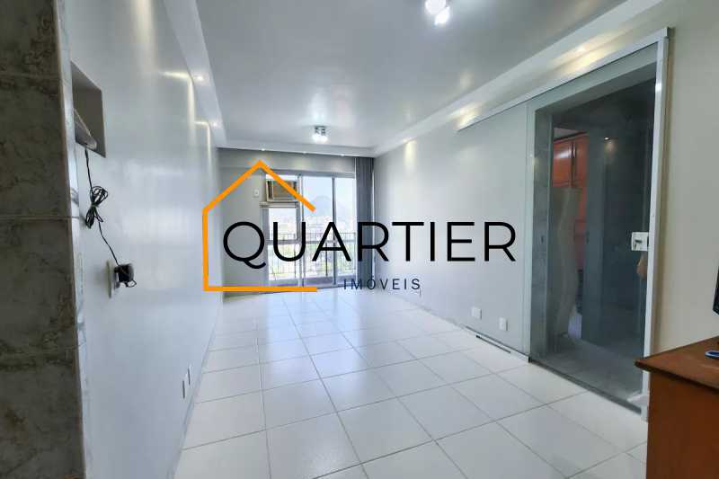 69c610cc-e8f2-4d7a-bf71-2242f2 - 5