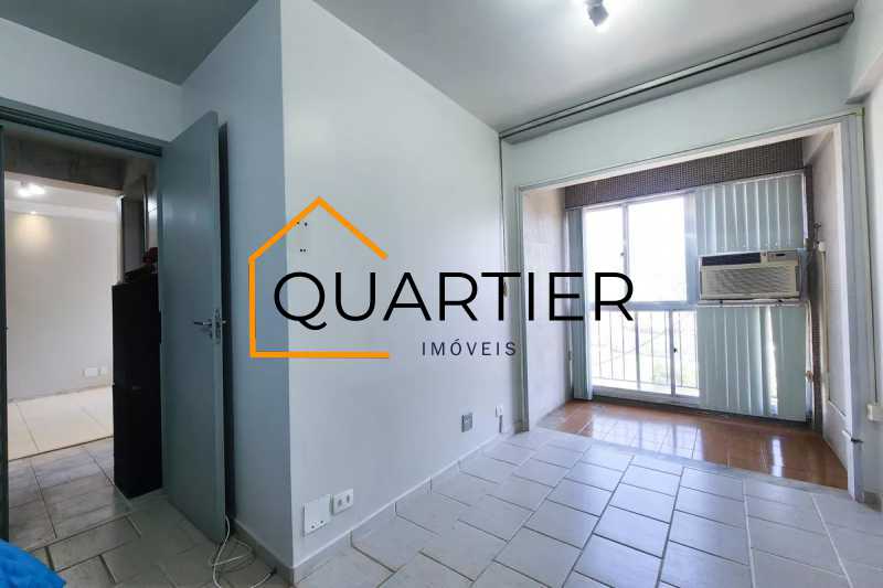 c2d44fb4-95df-424a-9f93-9bccc5 - 7