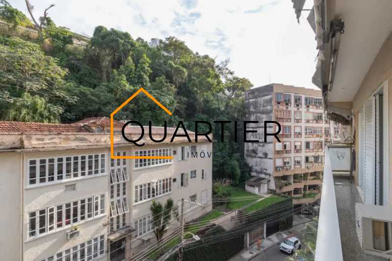 d8b0e038a78b44bf914f66fb18435a - 22