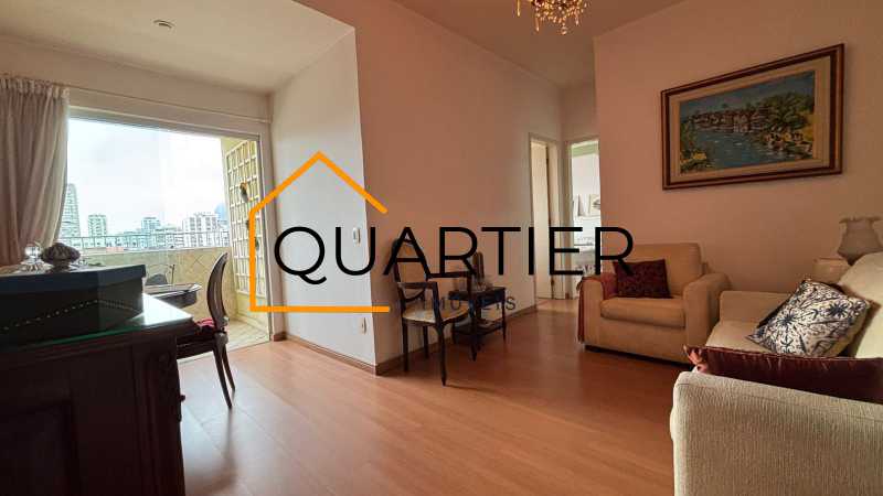 WhatsApp Image 2025-11-10 at 1 - 6