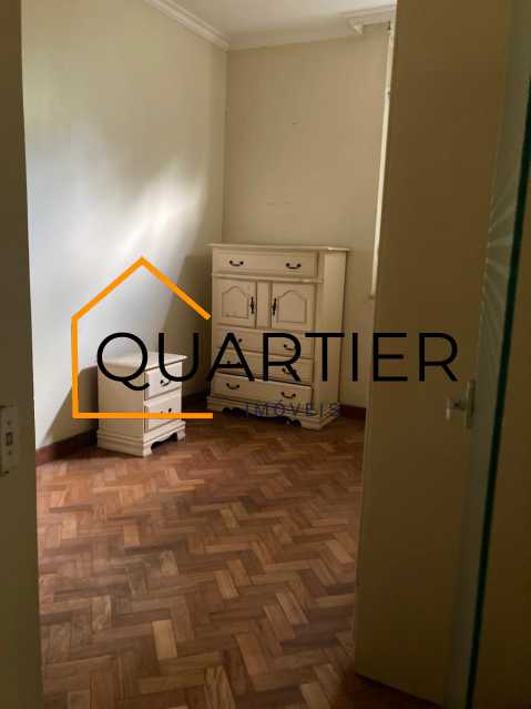 5daa6828-760b-4d1b-8a3b-72448b - 8