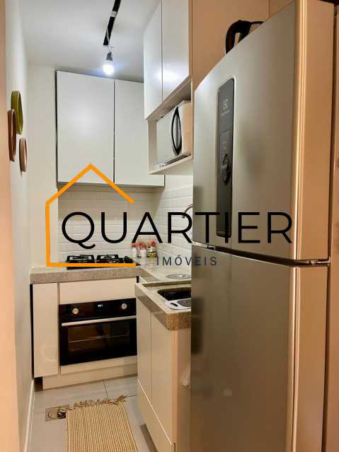 7b59db9b-0183-4563-ba49-f69eaa - 11