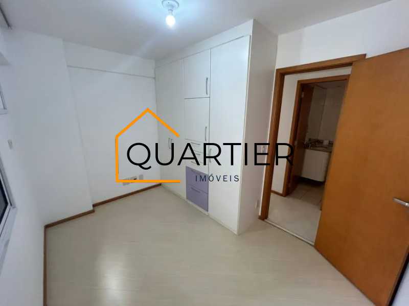 ee027af2-bc4a-4557-af7d-fb50e0 - 13