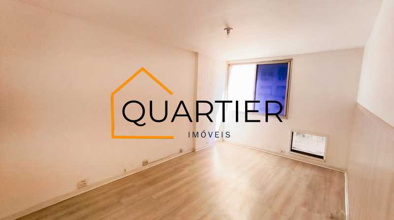 05d35f86-e8e4-4e49-b180-74c117 - 10