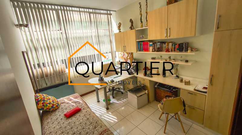 b6aec6ad-704b-48e6-a584-071642 - 12