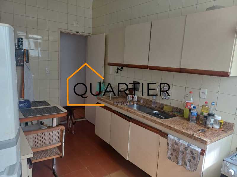 398e8d99-578a-4b4a-b922-25cb56 - 13