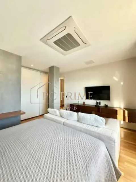 WhatsApp Image 2025-05-28 at 1 - 18